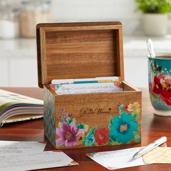 🌺 New Pioneer Woman Natural Acacia wood Recipe Box & Recipe Cards - Picture 4 of 10